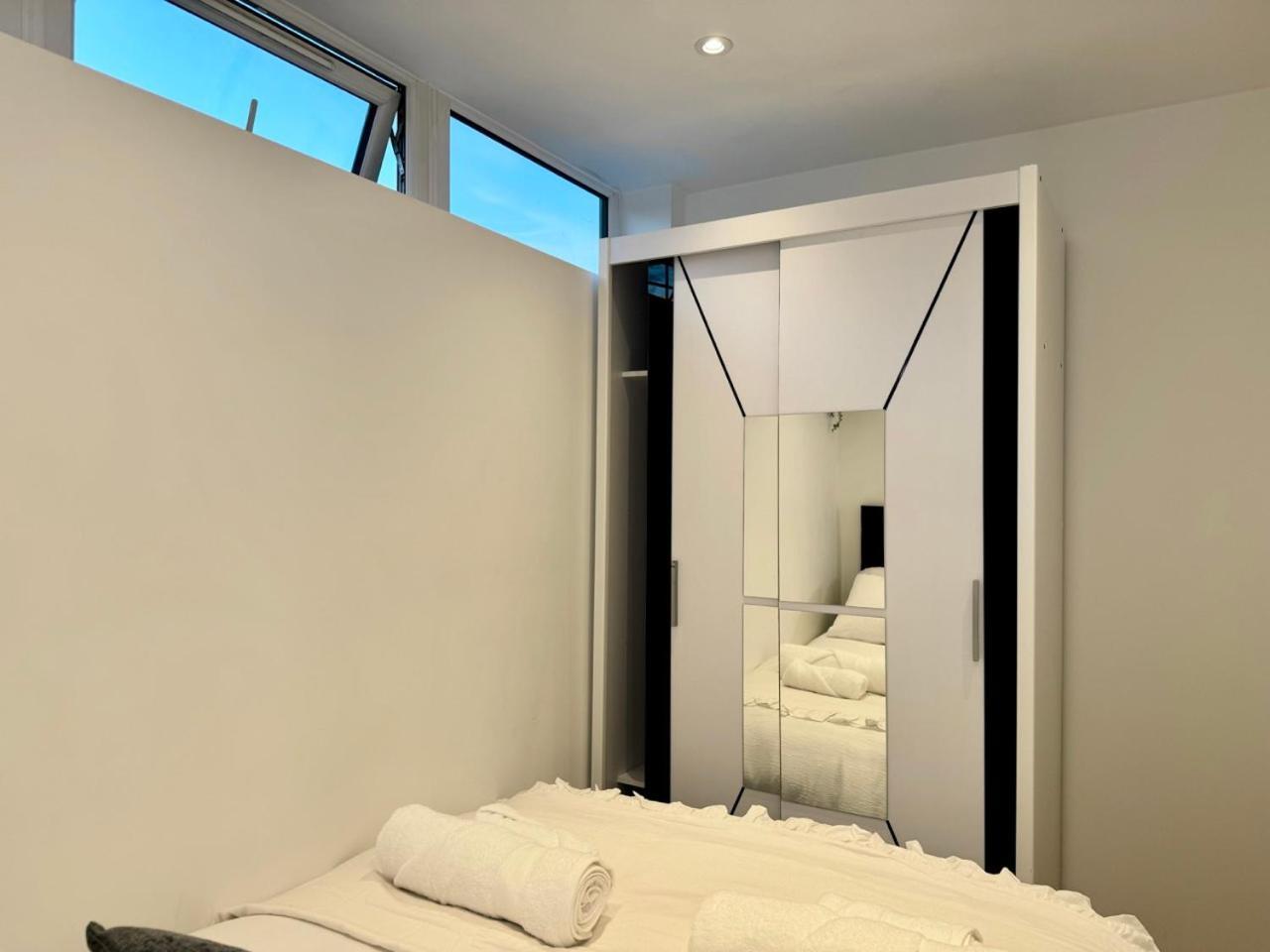 Luxury 2 Bedroom Apartment In Central Croydon With Free Parking Exterior photo