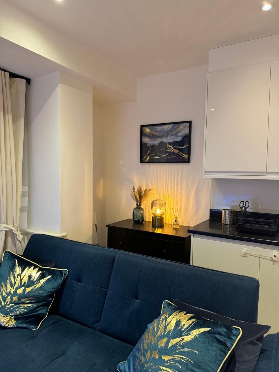 Luxury 2 Bedroom Apartment In Central Croydon With Free Parking Exterior photo